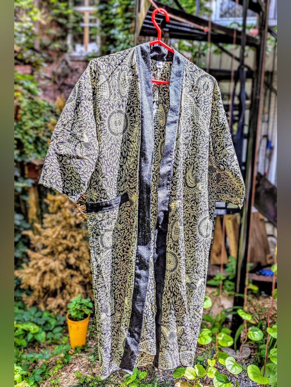 Unbranded Unisex Batik 100% Cotton Kimono Artisan Robe in Black and Cream